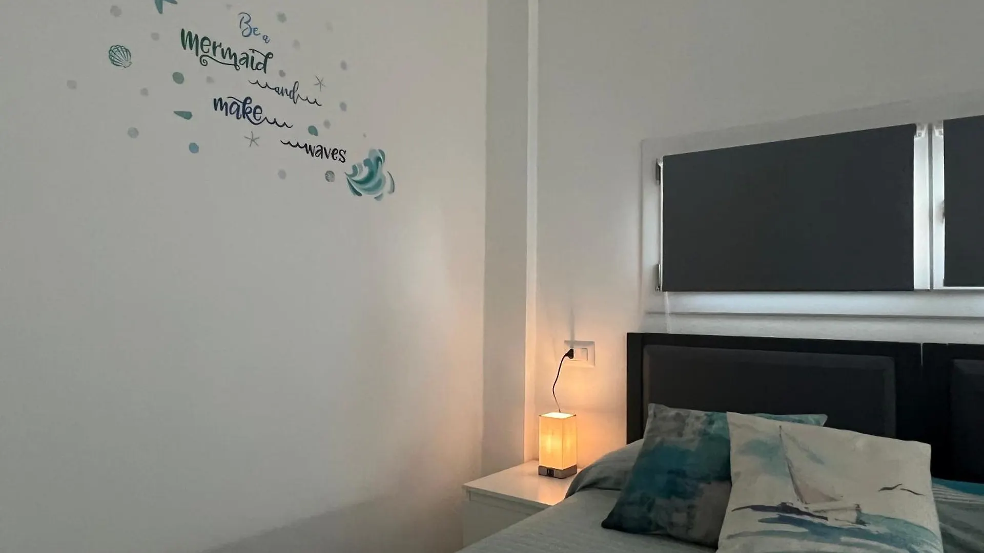 Beach Loft Poetto 콰르투 산텔레나 펜션