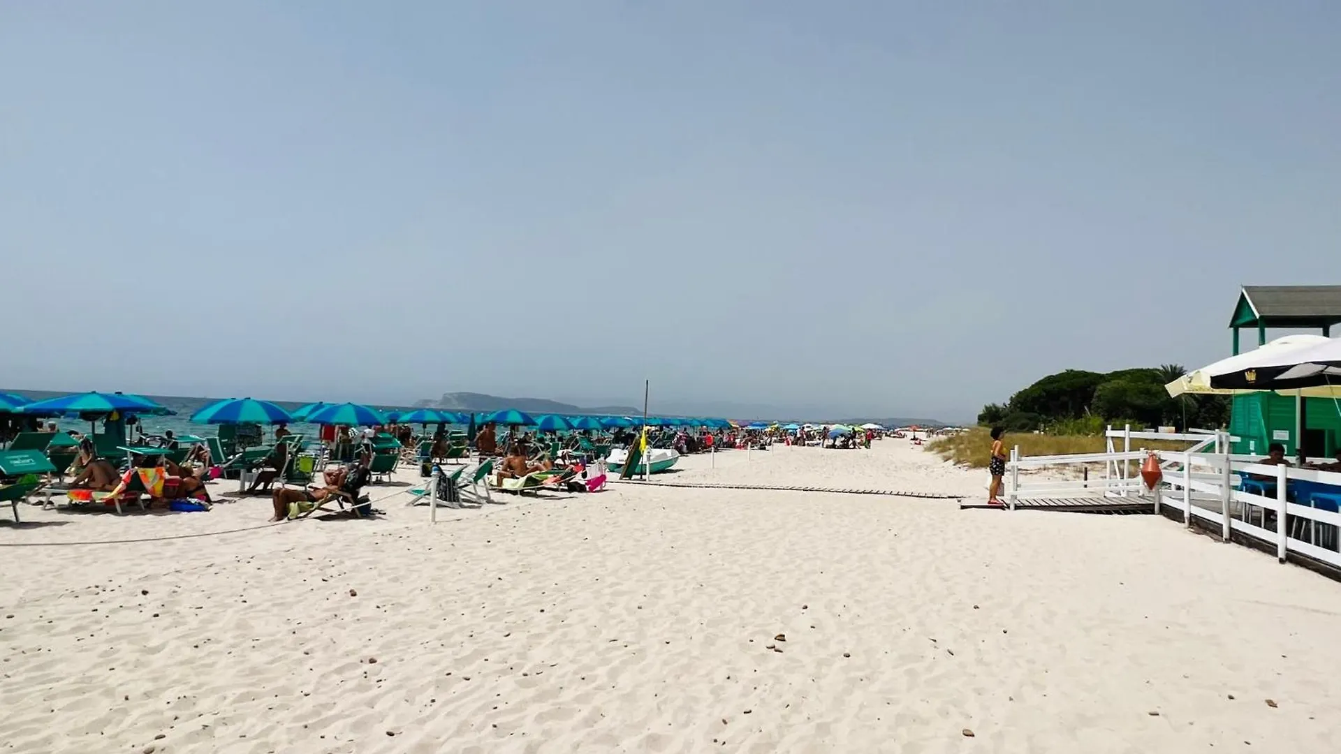 Beach Loft Poetto 콰르투 산텔레나 펜션